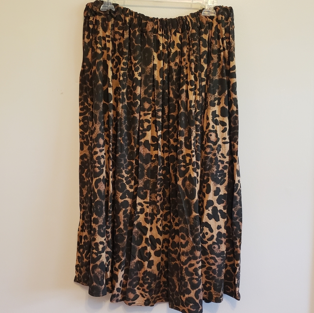 Boohoo Plus Jersey Animal Print Midi Skater Skirt